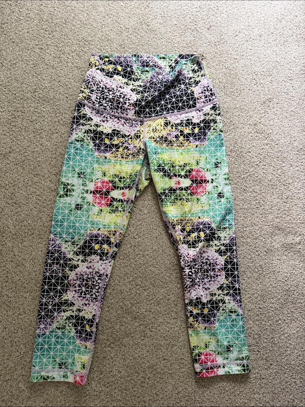 lululemon athletica Mint Floral Pattern Leggings with Multicolor Accents